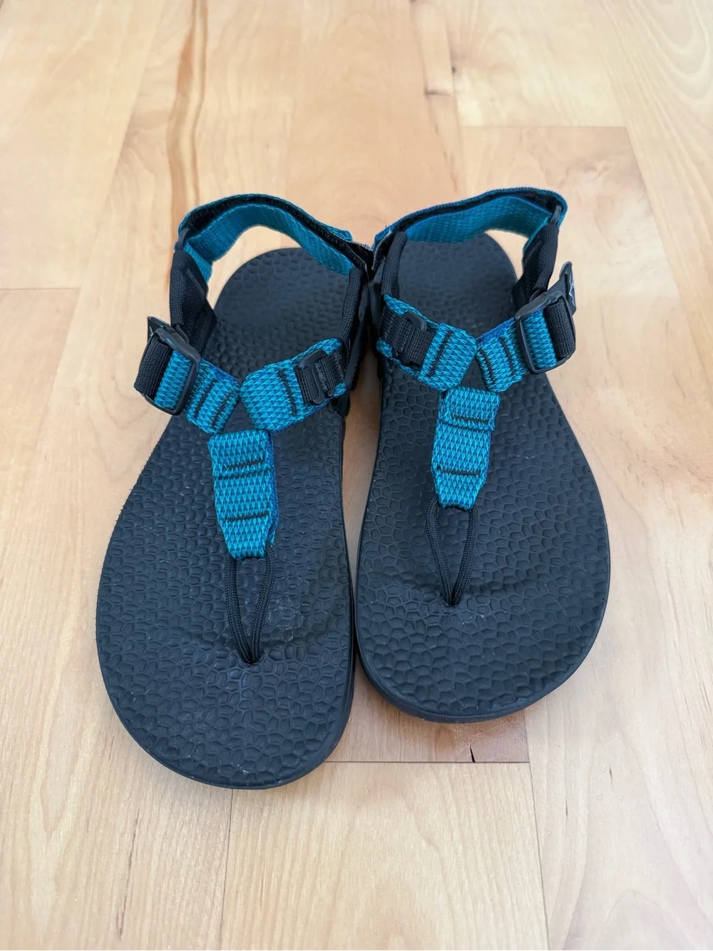 Bedrock Unisex Active Sandal M6 / W7 Cascade Green EUC